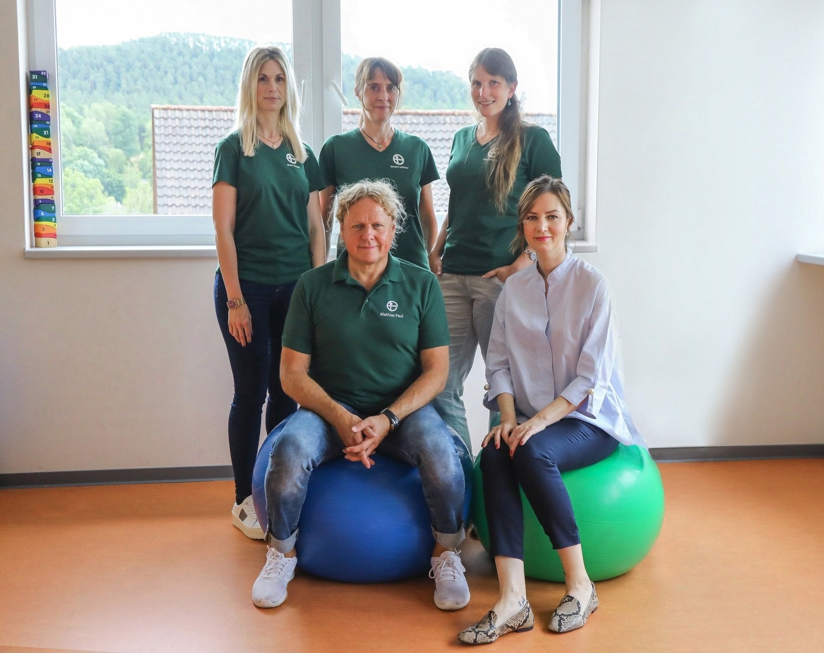 Unser Team_center-min